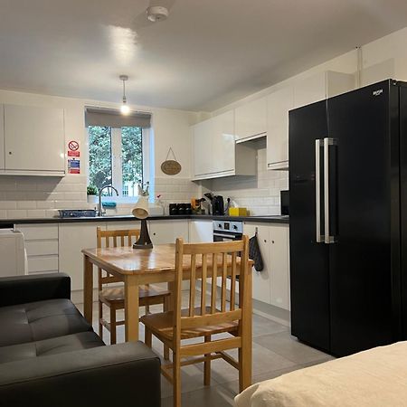 Lovely Double Rooms In Euston & Square In Central London Bagian luar foto